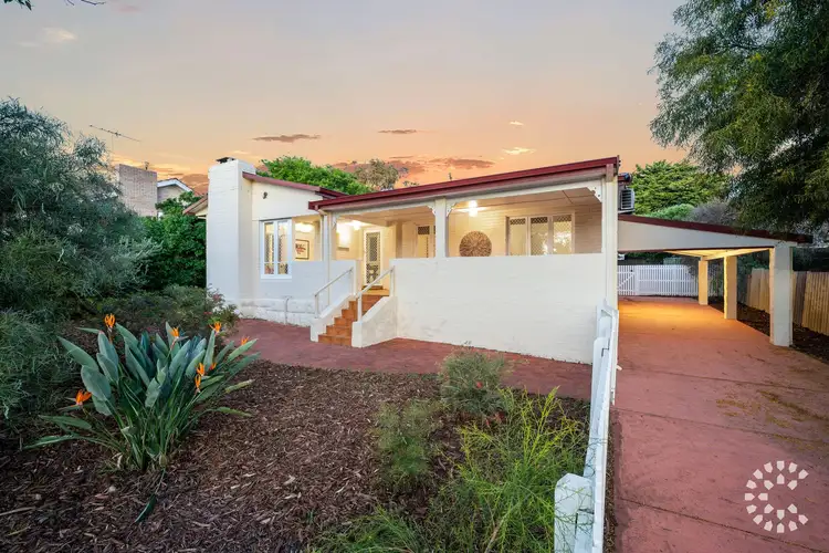 54 Collick Street, Hilton WA 6163