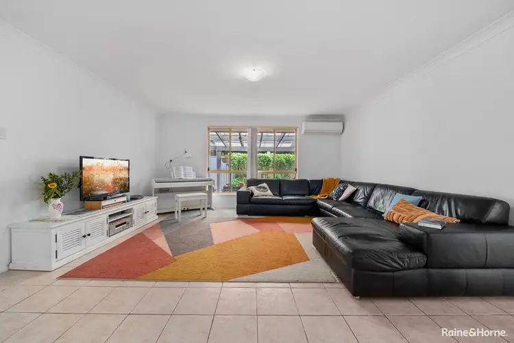 Second view of Homely house listing, 11 Sunrise Place, Horningsea Park NSW 2171