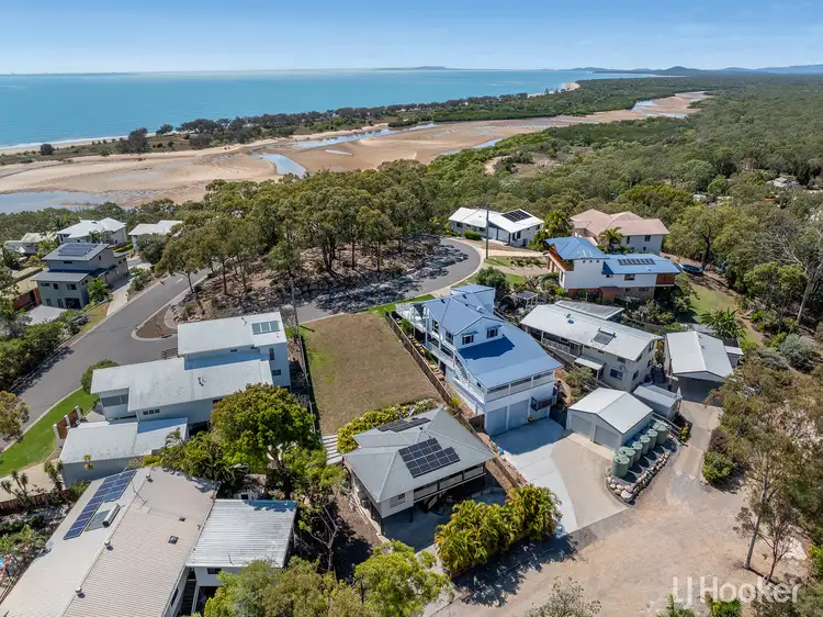 4 Charles Crescent, Tannum Sands QLD 4680