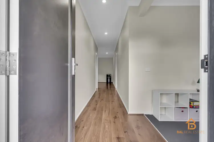 Second view of Homely house listing, 33 Leadbeater Circuit, Beveridge VIC 3753