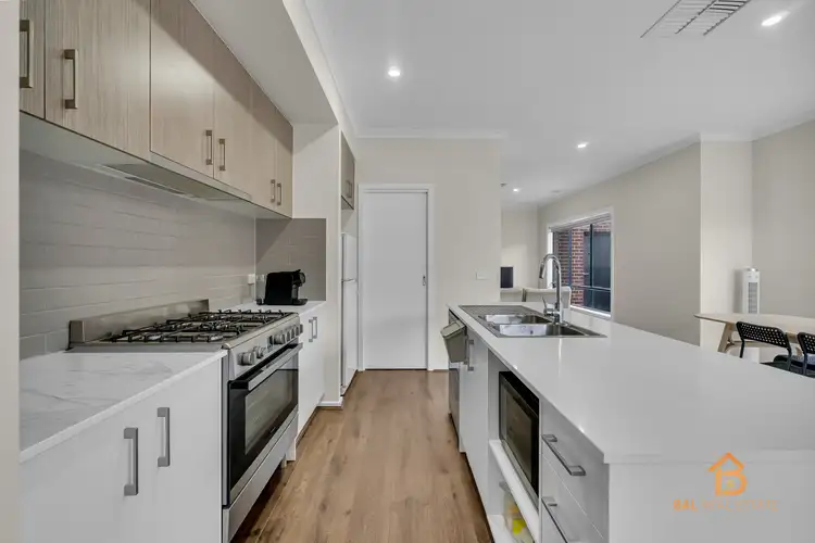 Fourth view of Homely house listing, 33 Leadbeater Circuit, Beveridge VIC 3753