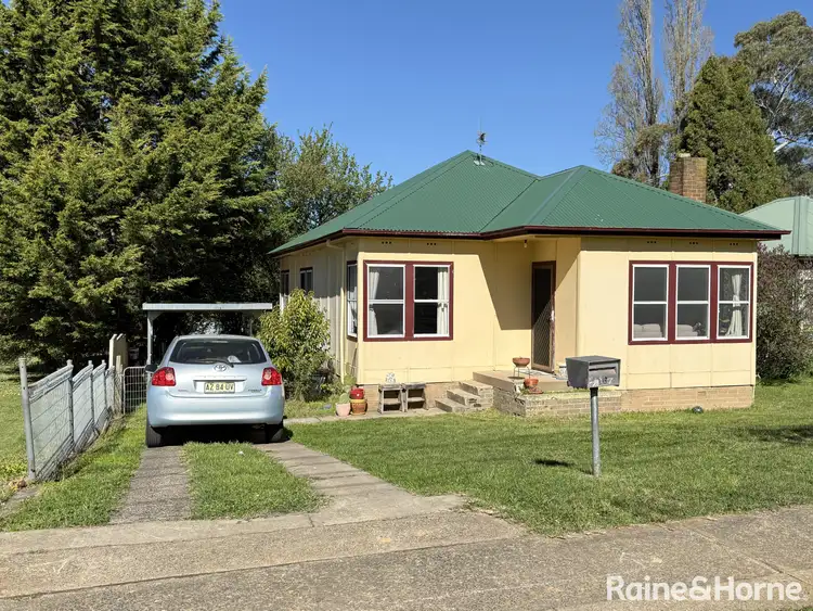 16 Maxwell Avenue, Orange NSW 2800