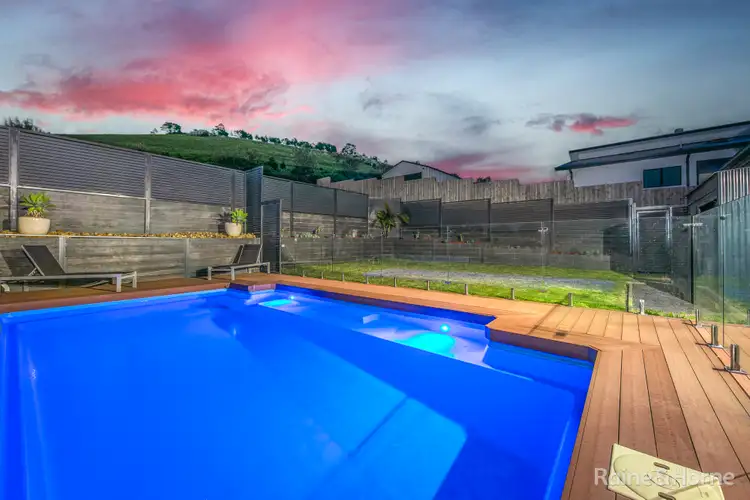 Fifth view of Homely house listing, 1 Wedmore Crescent, Sunbury VIC 3429