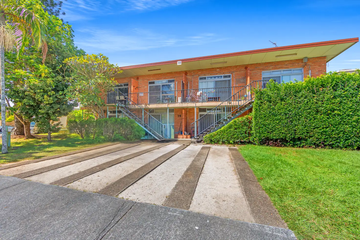 Main view of Homely unit listing, 5/39 Sunset Boulevard, Surfers Paradise QLD 4217