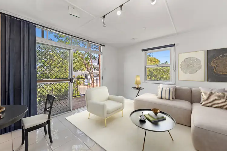 Third view of Homely unit listing, 5/39 Sunset Boulevard, Surfers Paradise QLD 4217