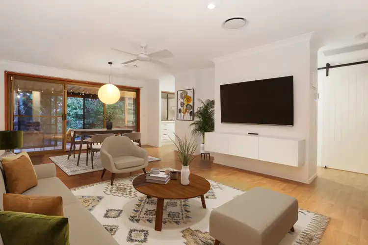 8/5 Balfour Crescent, Highland Park QLD 4211