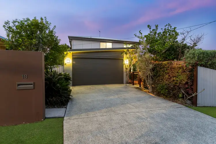 18 Welch Street, Clontarf QLD 4019