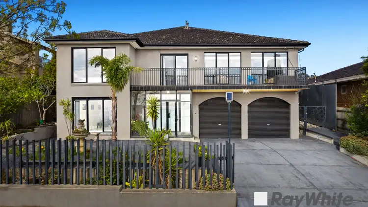 13 Jeffs Court, Endeavour Hills VIC 3802