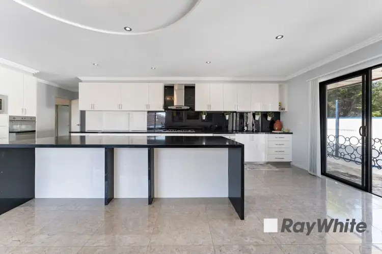 Fifth view of Homely other listing, 13 Jeffs Court, Endeavour Hills VIC 3802