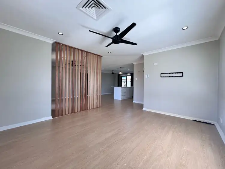 Fifth view of Homely house listing, 2 Cassia Place, Tamworth NSW 2340