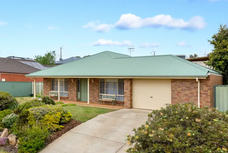 15 Gare Court, Victor Harbor SA 5211