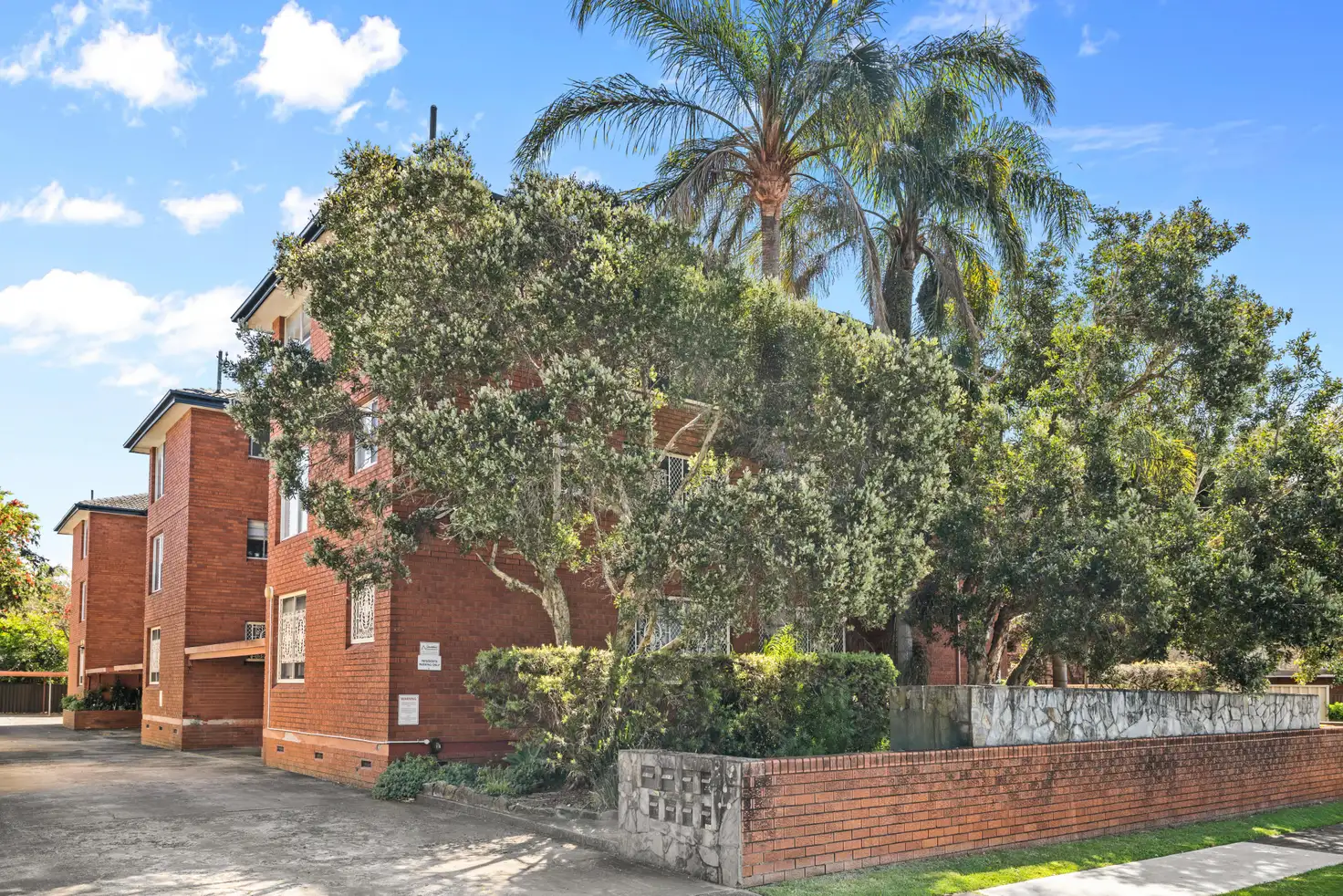Main view of Homely unit listing, 17/40 Fourth Avenue, Campsie NSW 2194