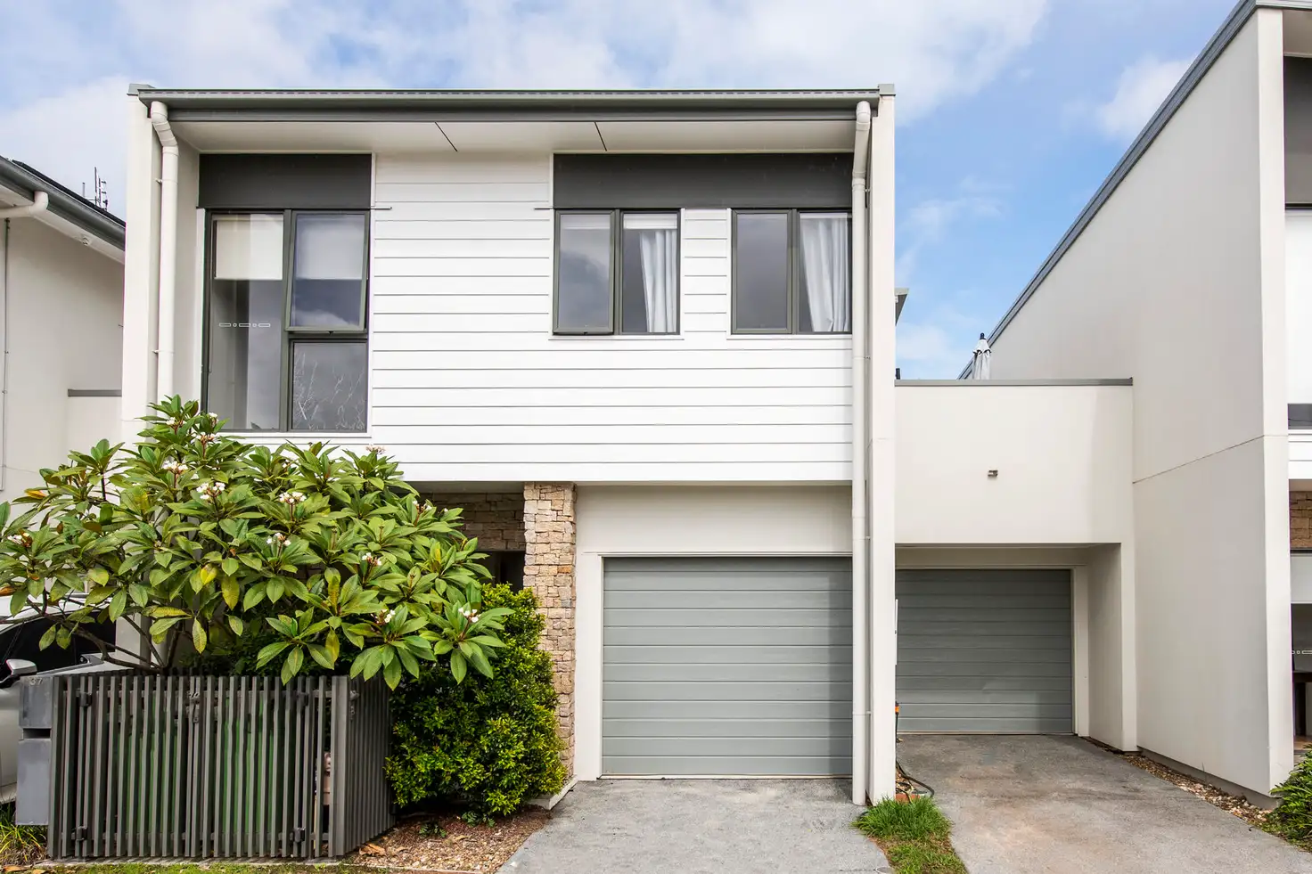 Main view of Homely townhouse listing, 37/1 Lyra Avenue, Hope Island QLD 4212