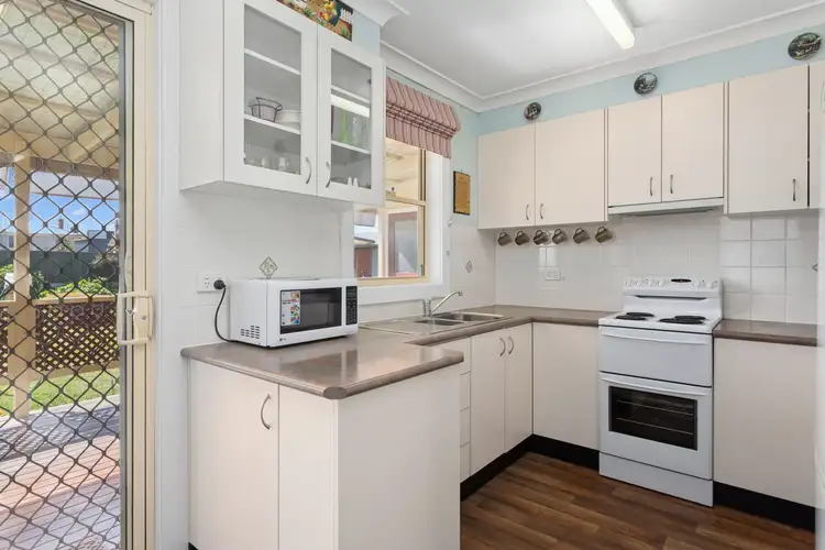 Sixth view of Homely house listing, 32 Chisholm St, Goulburn NSW 2580