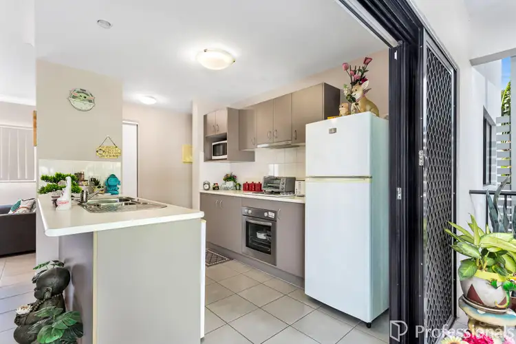 Fourth view of Homely apartment listing, 10/4-6 Olive Street, Manoora QLD 4870