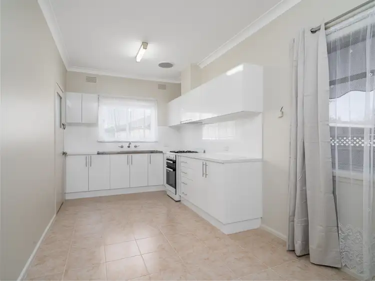 Third view of Homely house listing, 1/502 Hague Street, Lavington NSW 2641