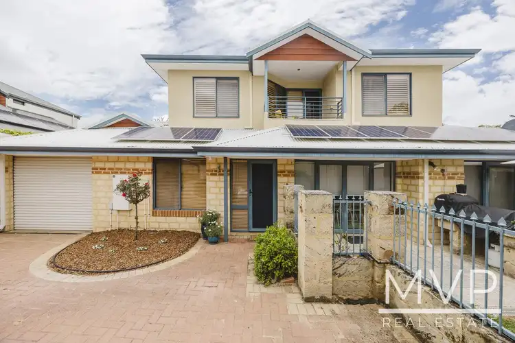 102A Kitchener Road, Alfred Cove WA 6154