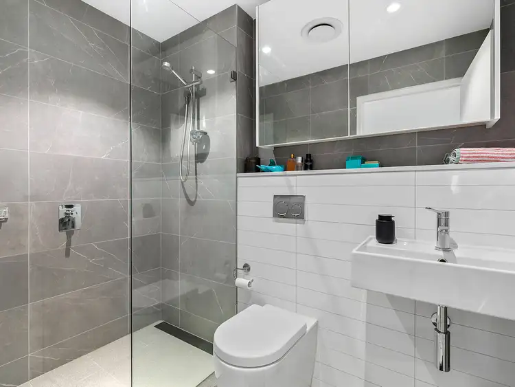 Sixth view of Homely apartment listing, 304/51 Glencoe Street, Sutherland NSW 2232