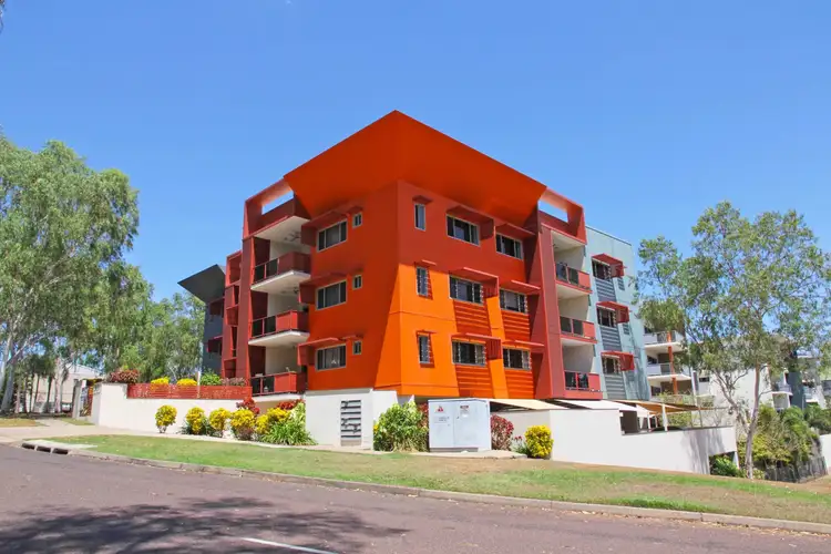 30 Lorna Lim Terrace