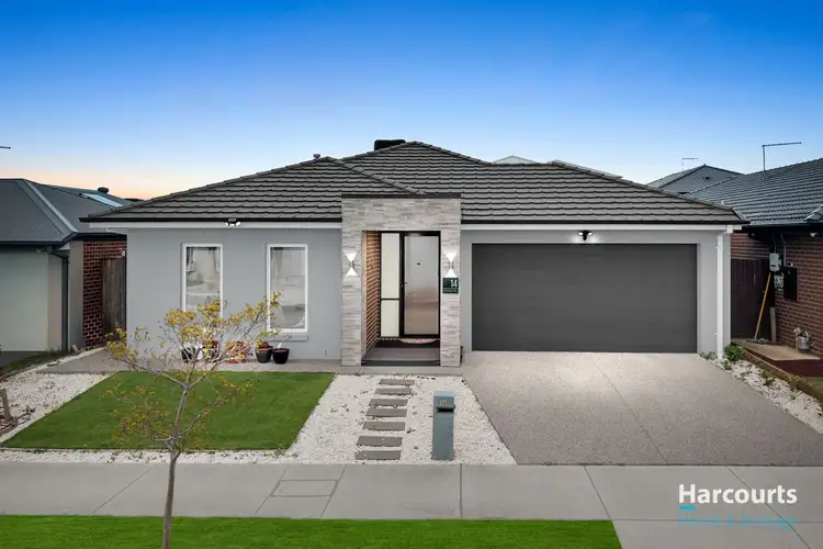 14 Dorkings Way, Clyde North VIC 3978