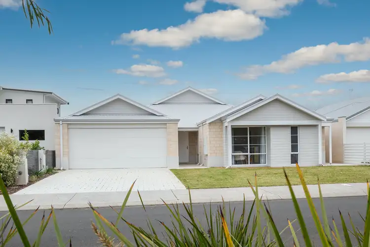 52 Lanyard Boulevard, Geographe WA 6280