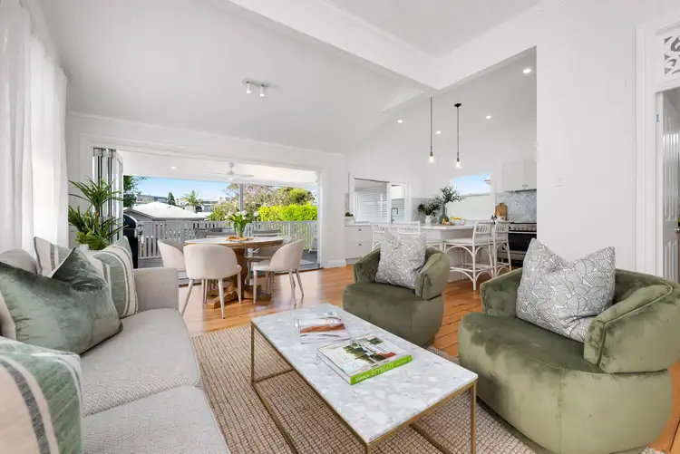 44 Dickson Street, Morningside QLD 4170