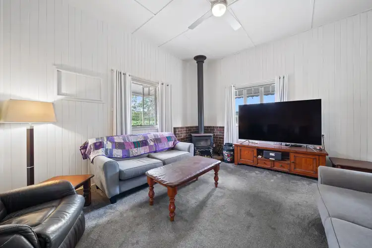 19 Cedar Creek Road, Cedar Creek QLD 4207