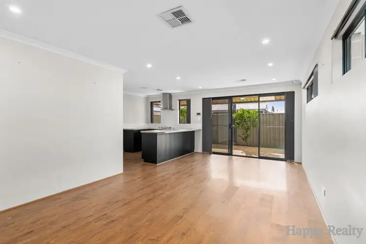 Sixth view of Homely house listing, 48 Carbeen View, Piara Waters WA 6112