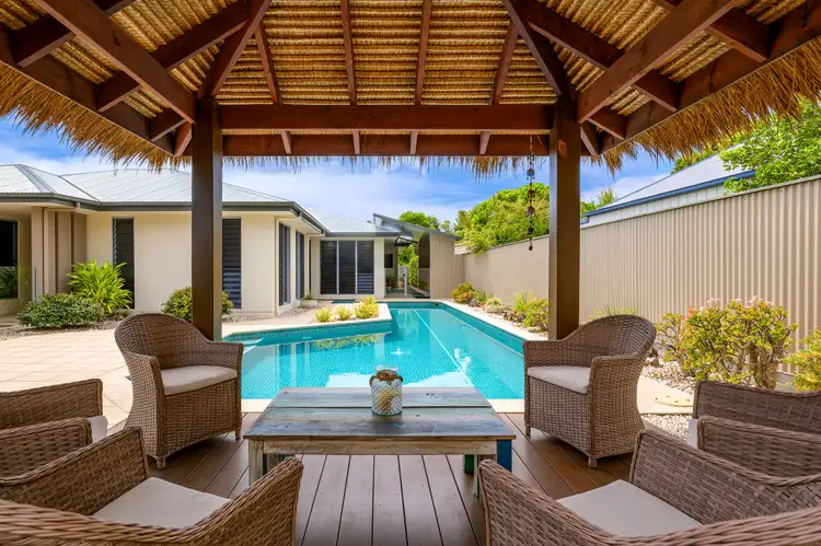 6 Kingfisher Court, Tin Can Bay QLD 4580