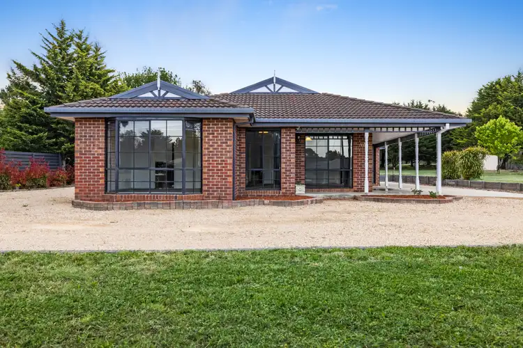42B Metcalfe Drive, Romsey VIC 3434