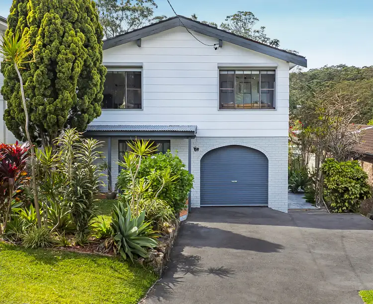 27 Dulwich Road, Springfield NSW 2250