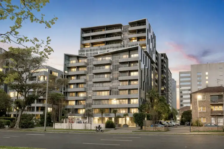 205/74 Queens Road, Melbourne VIC 3004