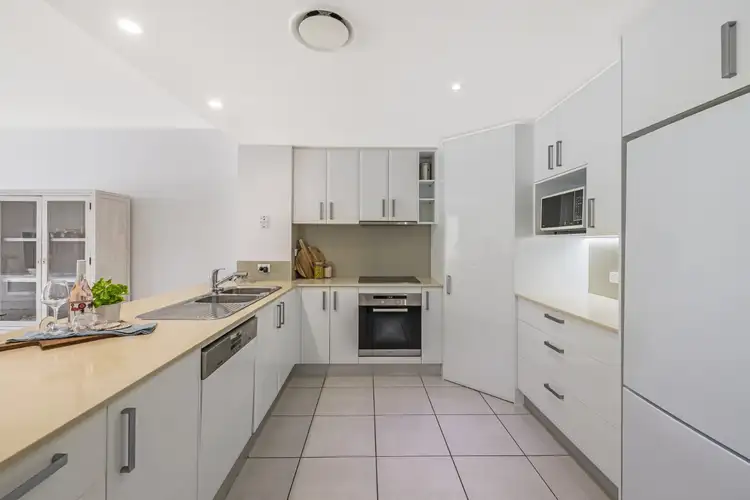 Sixth view of Homely unit listing, 2/1 Esplanade, Golden Beach QLD 4551