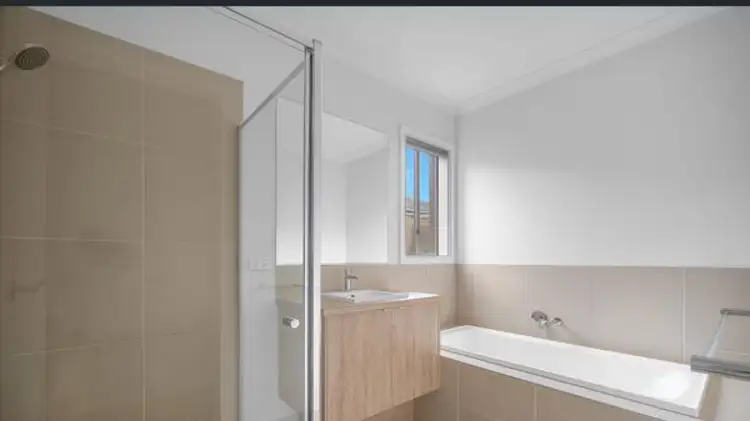 Fifth view of Homely house listing, 16 Pankina Road, Mambourin VIC 3024