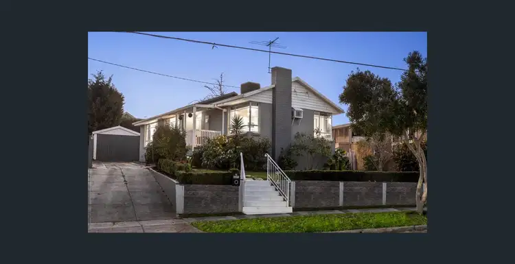 15 Sxith Ave, Burwood VIC 3125
