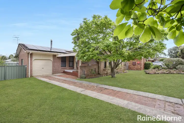 5 Ambassador Avenue, North Nowra NSW 2541