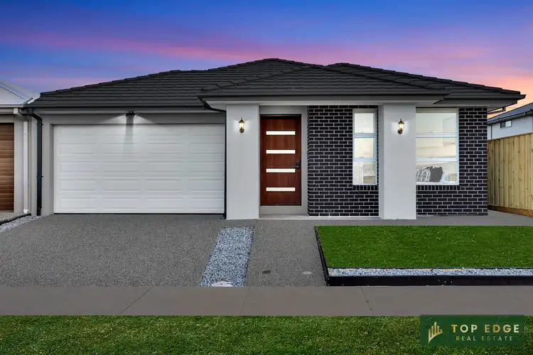 82 Aristides Crescent, Thornhill Park VIC 3335