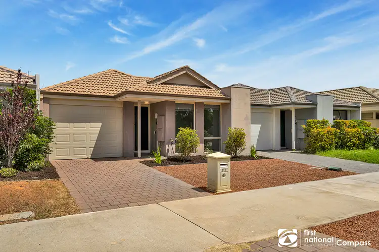 212 Ninth Road, Hilbert WA 6112