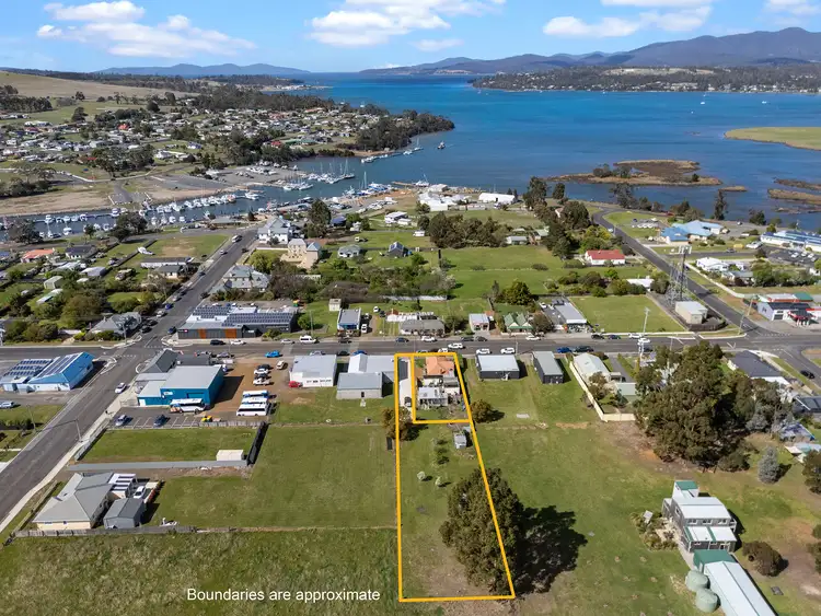 13 & 13a Vicary Street, Triabunna TAS 7190