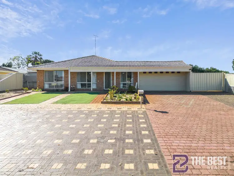 24 Coodanup Drive