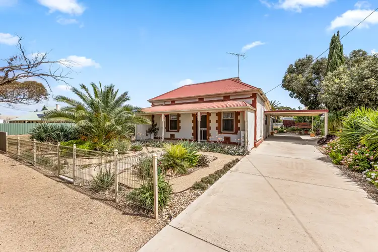 6 South East Terrace, Owen SA 5460