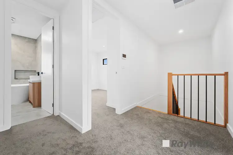 Seventh view of Homely townhouse listing, 2/11 Ambleside Crescent, Berwick VIC 3806