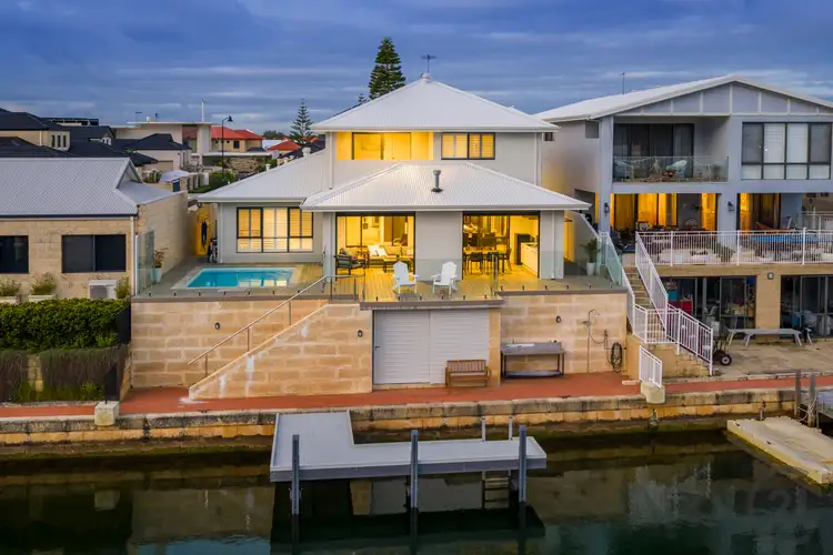 56 Avocet Island Quays, Wannanup WA 6210
