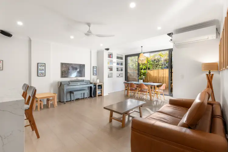 28-32 Sturdee Parade