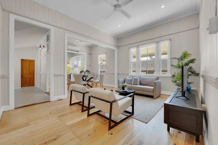 7 Mornington Crescent, Morningside QLD 4170