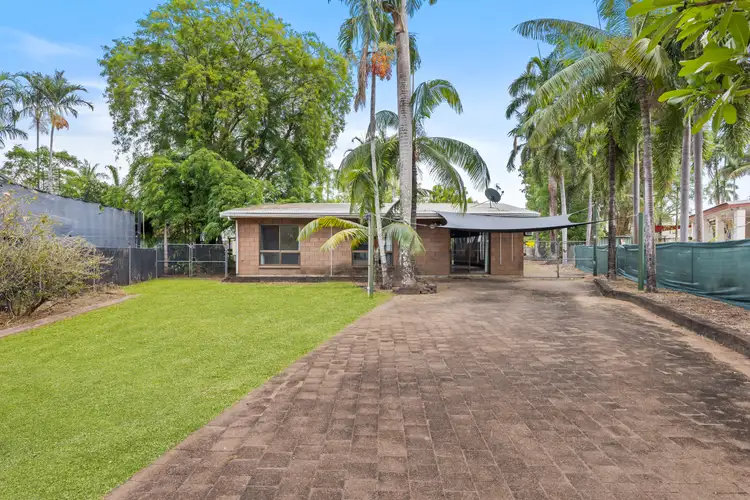 4 Rennie Court, Moulden NT 830