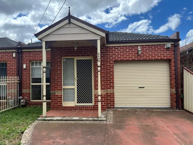 16 Mayo Street, Sunshine VIC 3020