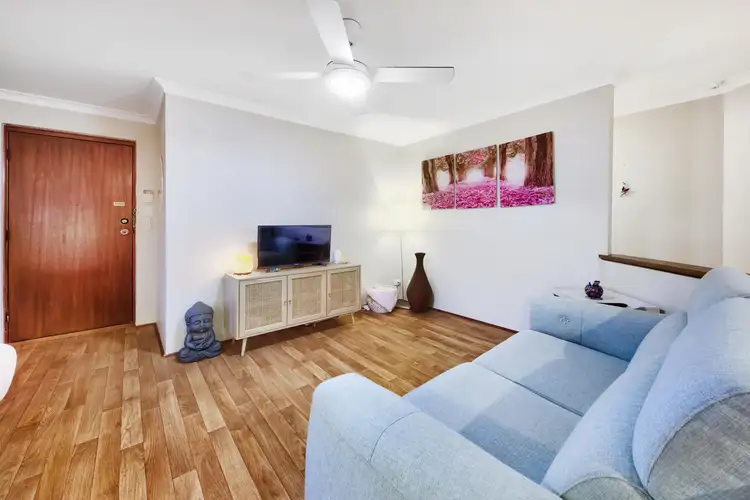 Sixth view of Homely villa listing, 4/367 Lennard Street, Dianella WA 6059