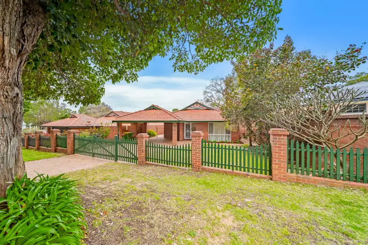 Second view of Homely house listing, 5 Redcourt Road, Attadale WA 6156
