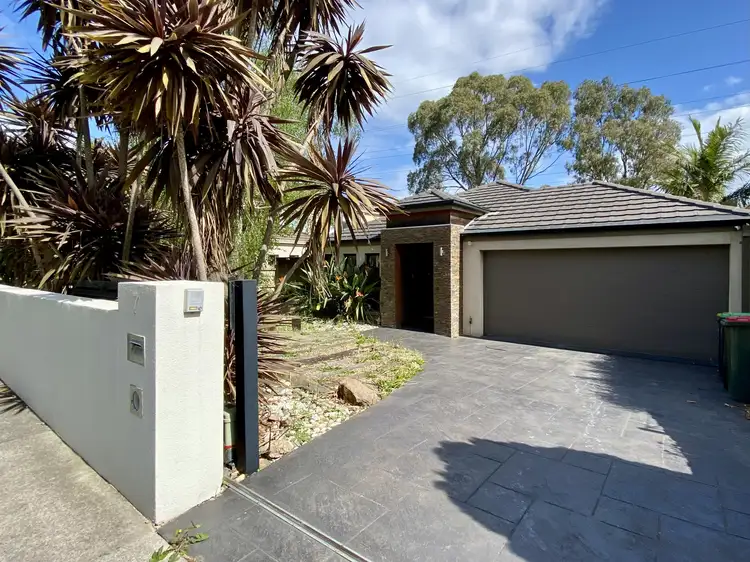7 Rotherwood Drive, Malvern East VIC 3145